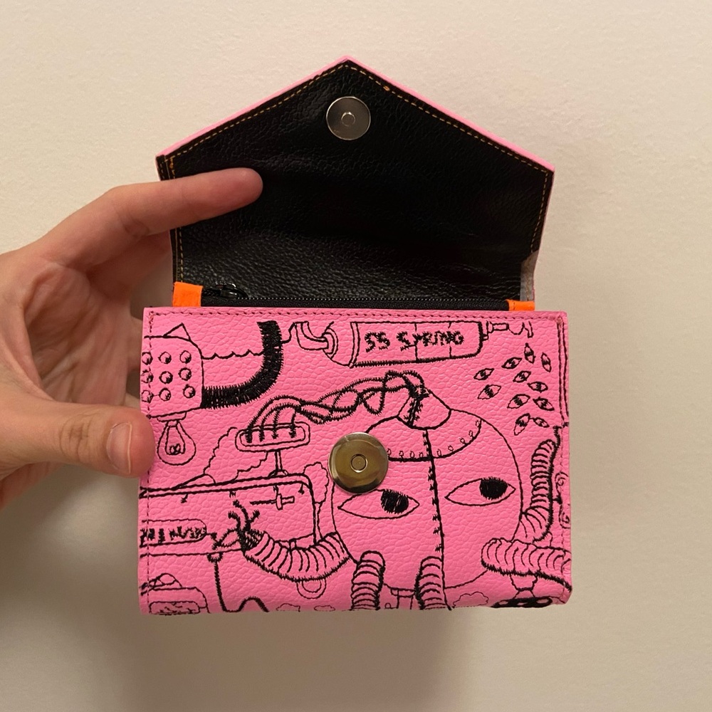 NWOT Min & Mon Fiona Wallet